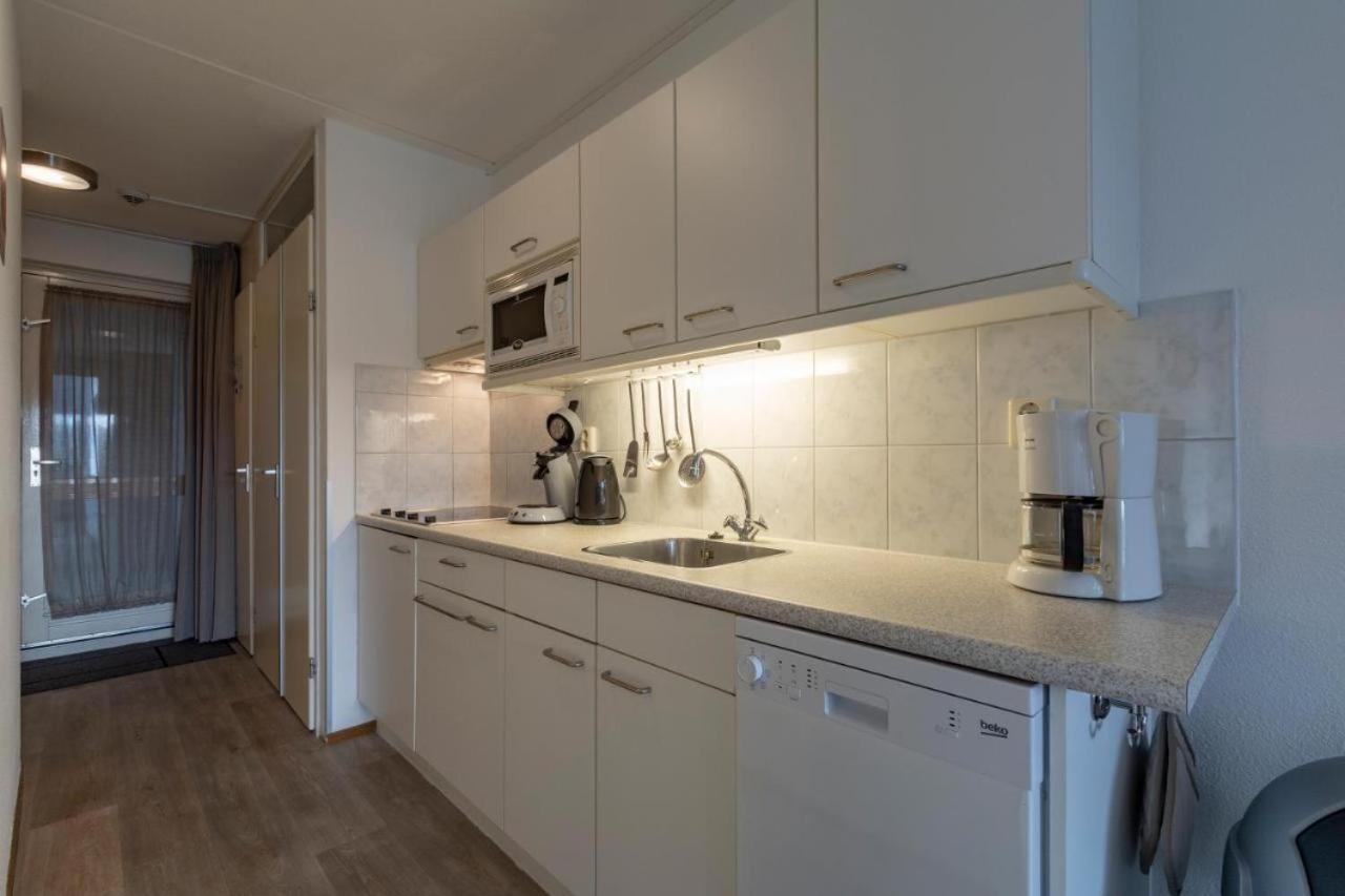 Beach Appartement Strandslag 129 Юлианадорп Экстерьер фото